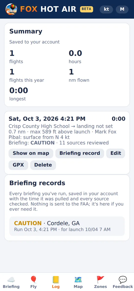 Flight log with a saved flight and the list of saved briefing records